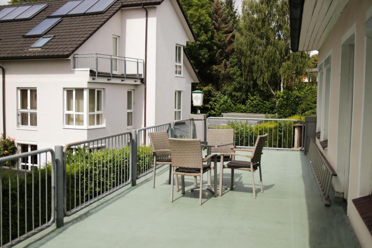 Hotel Meiendorfer Park Free Parking Hamburg Bagian luar foto